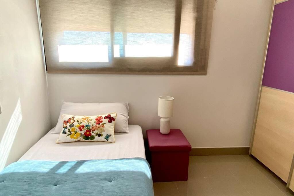 Chalet Moderno Con Piscina En Mont - Roige Bahia Zewnętrze zdjęcie