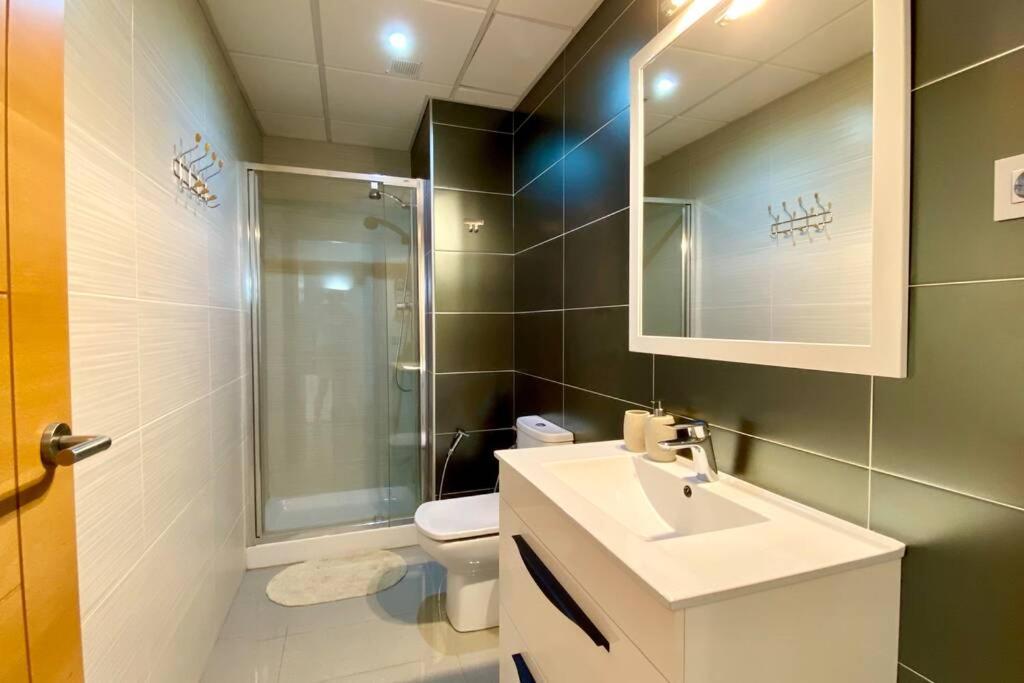 Chalet Moderno Con Piscina En Mont - Roige Bahia Zewnętrze zdjęcie