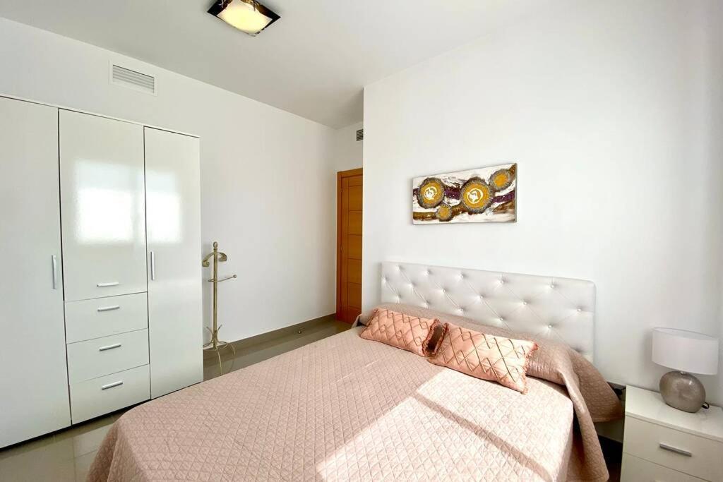 Chalet Moderno Con Piscina En Mont - Roige Bahia Zewnętrze zdjęcie