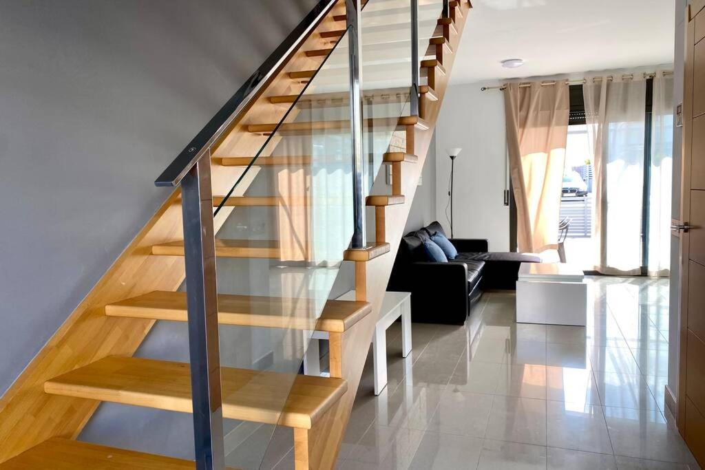 Chalet Moderno Con Piscina En Mont - Roige Bahia Zewnętrze zdjęcie