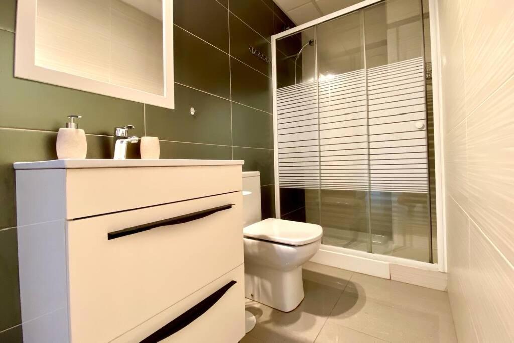 Chalet Moderno Con Piscina En Mont - Roige Bahia Zewnętrze zdjęcie